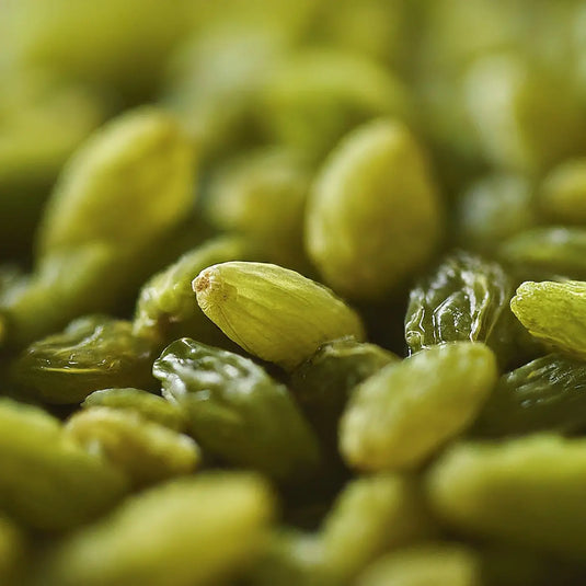 Why Green Raisins Are a Must-Have for Your Diet